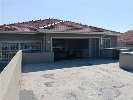 3 Bedroom House in Bluff