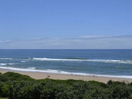 2 Bedroom Apartment in Amanzimtoti