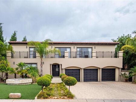 4 Bedroom House in Eagle Canyon Golf Estate
