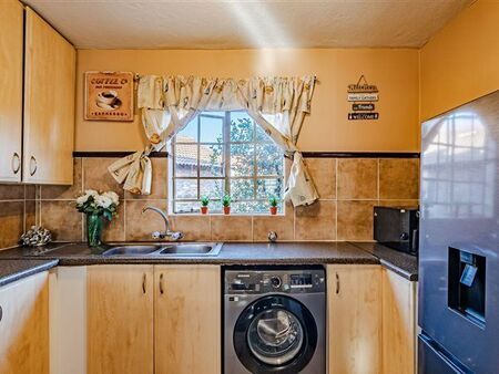 2 Bedroom Apartment in Equestria