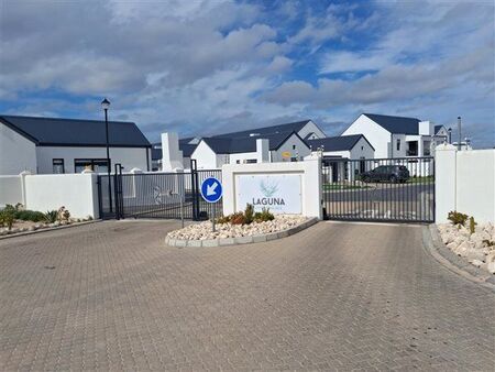 1 Bedroom Apartment in Laguna Sands