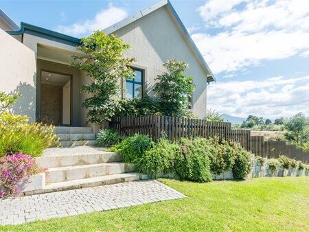 3 Bedroom House in Kraaibosch