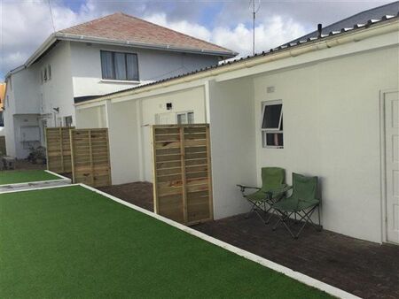 1 Bedroom Apartment in Fish Hoek