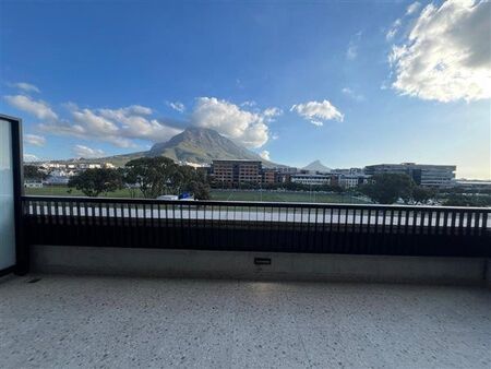 2 Bedroom Apartment in Observatory