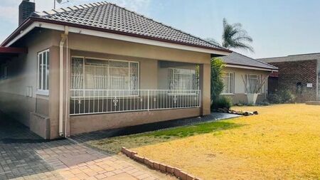 3 Bedroom house to rent in Kempton Park Ext 4