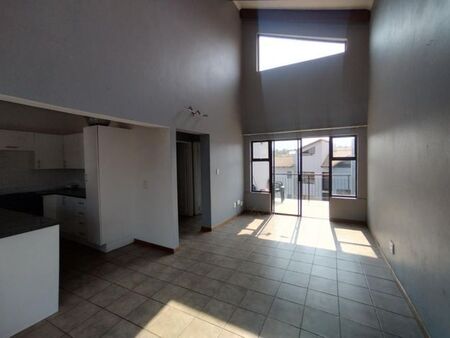 2 Bedroom apartment to rent in Honeydew, Roodepoort