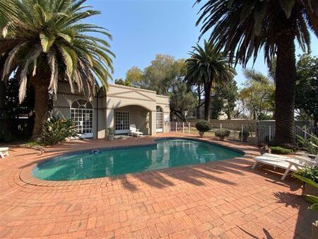 1 Bedroom Apartment in Morningside
