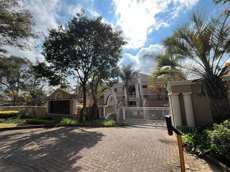 2 Bedroom Apartment in Hyde Park