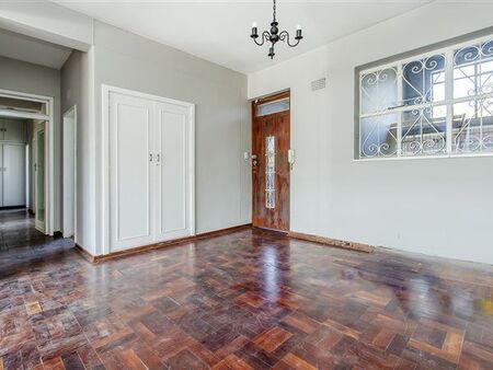 2 Bedroom Apartment in Illovo