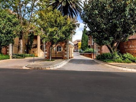1 Bedroom Apartment in Riviera