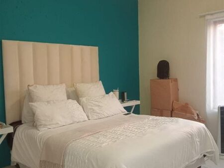 Studio apartment in Ferndale