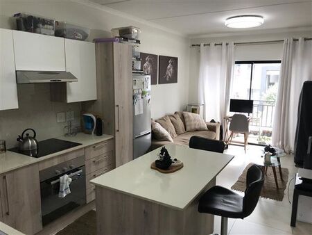 1 Bedroom Apartment in Randpark Ridge