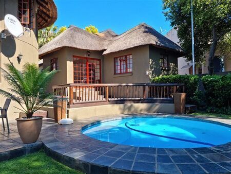 1 Bedroom Apartment in Olivedale