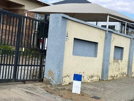 3 Bedroom House in West Turffontein