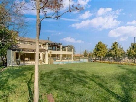 2 Bedroom Apartment in Fourways