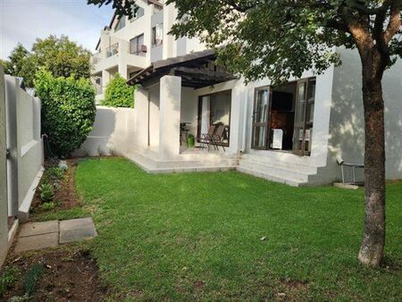 2 Bedroom Apartment in Douglasdale