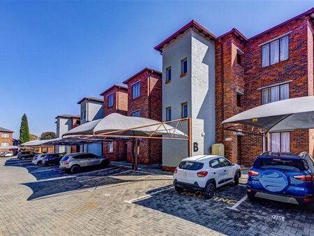 2 Bedroom Townhouse in Birchleigh
