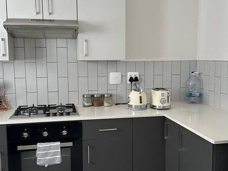 2 Bedroom Apartment in Pomona
