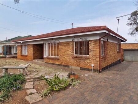 3 Bedroom House in Sunnyridge