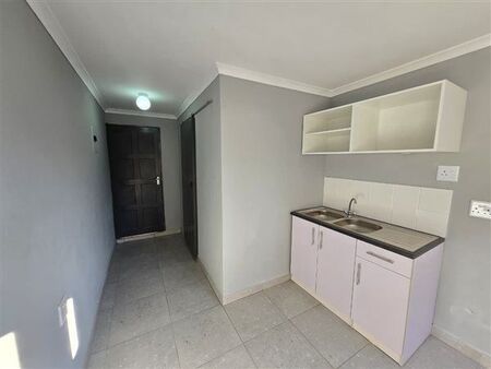 1 Bedroom Apartment in Germiston South