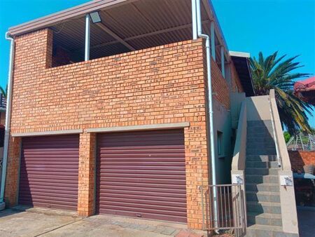 1 Bedroom Apartment in Hazeldene