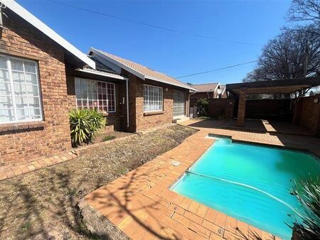 3 Bedroom House in Northmead