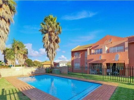3 Bedroom Townhouse in Meyersdal