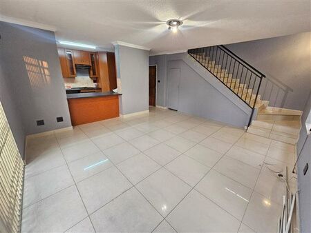 3 Bedroom Townhouse in Heuwelsig Estate