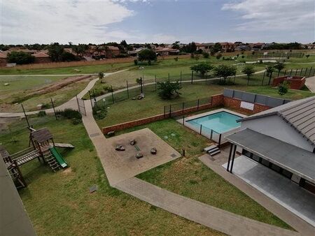 2 Bedroom Apartment in Amberfield