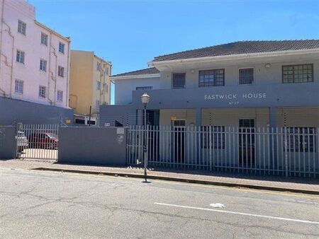 1 Bedroom Apartment in Port Elizabeth Central