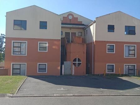 2 Bedroom Apartment in Amalinda