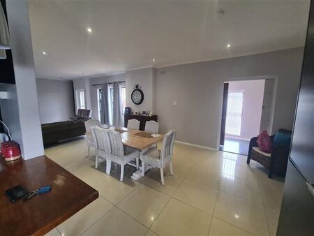3 Bedroom House in Plumstead