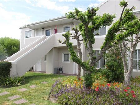 1 Bedroom Apartment in Pinelands