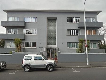 1 Bedroom Apartment in Claremont Upper