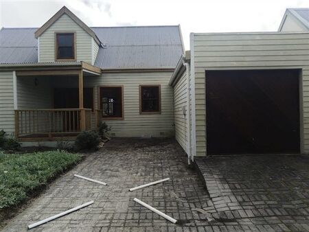 4 Bedroom House in Kommetjie