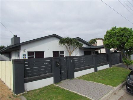 3 Bedroom House in Townsend Estate