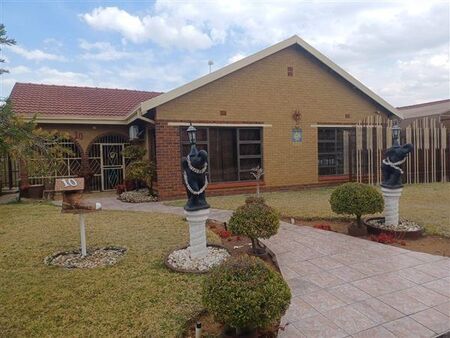 4 Bedroom House in Kimberley