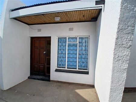 1 Bedroom Apartment in Kimberley