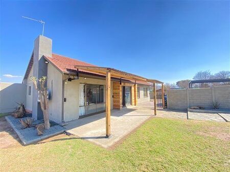 3 Bedroom House in Pioneer Park