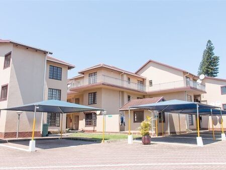 2 Bedroom Apartment in Meerensee