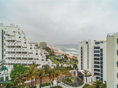 1 Bedroom Apartment in Umhlanga Rocks