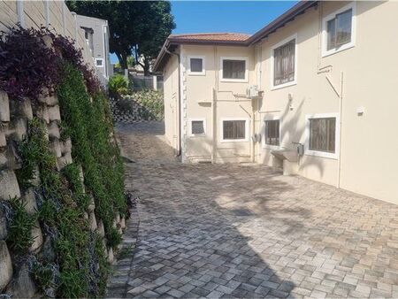 3 Bedroom Apartment in Hillary