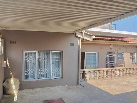 1 Bedroom House in Bayview
