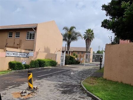 3 Bedroom Apartment in Lindhaven