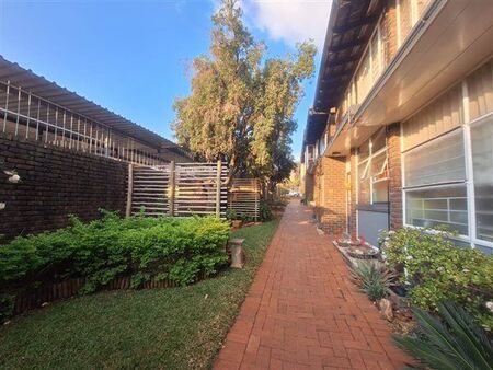 3 Bedroom Apartment in Lynnwood Ridge
