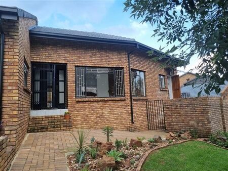 3 Bedroom House in Erasmuskloof