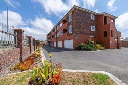 2 Bedroom apartment to rent in Protea Heights, Brackenfell