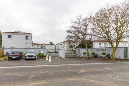2 Bedroom apartment to rent in Vredekloof Heights, Brackenfell