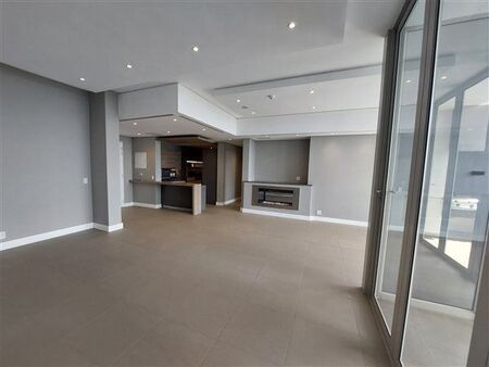 3 Bedroom Apartment in Rosebank
