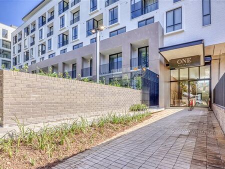 Studio Apartment in Rosebank